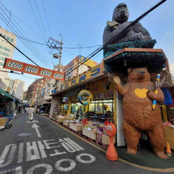 Seoul Dongdaemun Toy Street