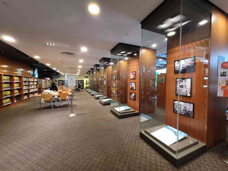 The interior and general library and seating areas at Exploring Esplanade Library