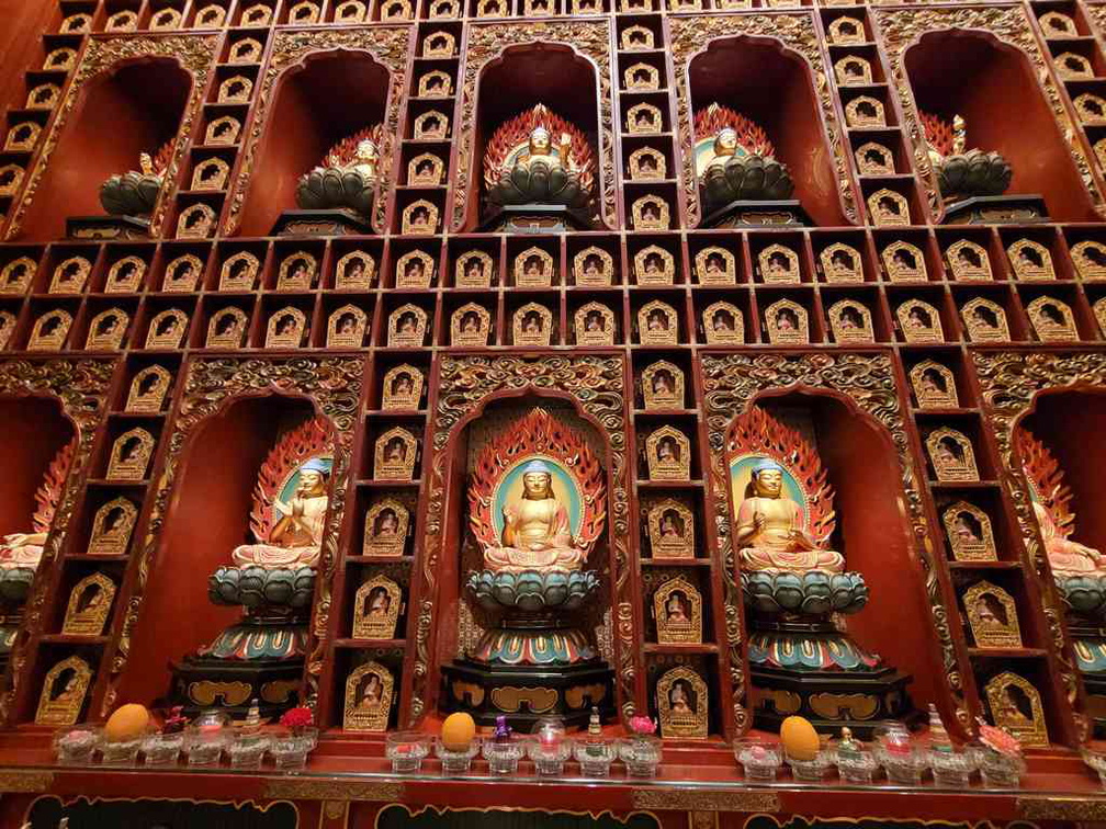 buddha-tooth-relic-temple-05