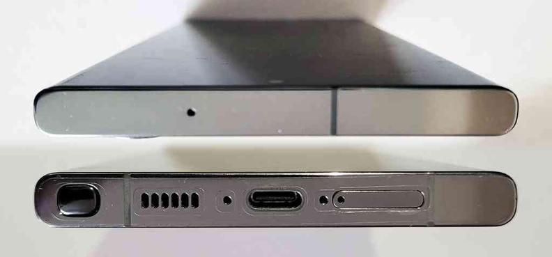 Samsung S23 Ultra review Top with a microphone port and bottom of the device where all IO resides 
