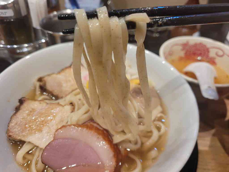 al dente noodles, with a texture similar to hand made flat noodles