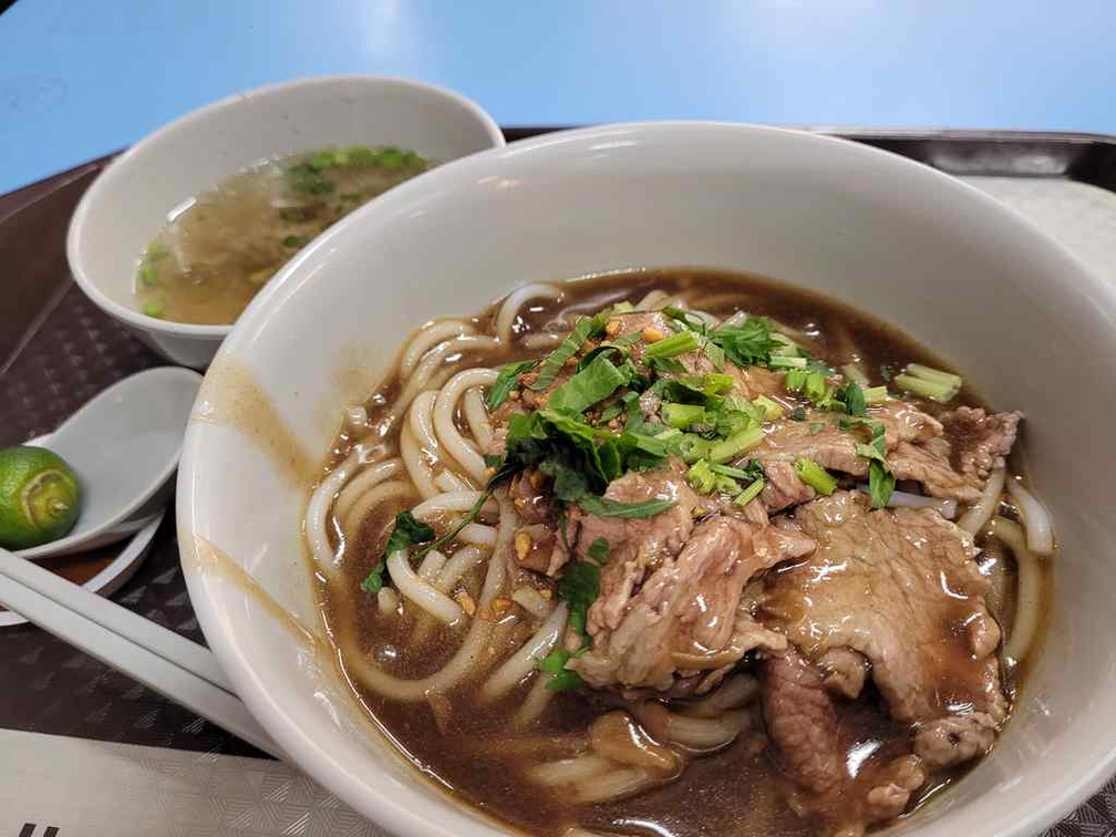 Kheng Fatt beef noodles Sliced beef noodles $5