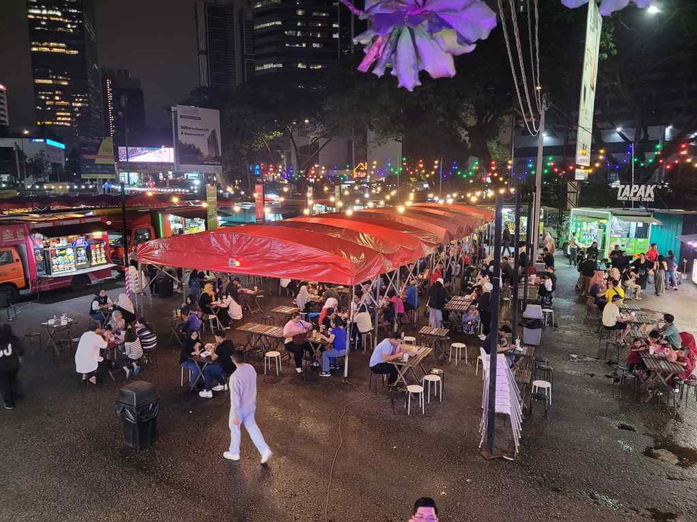 tapak-urban-street-dining-kl-30