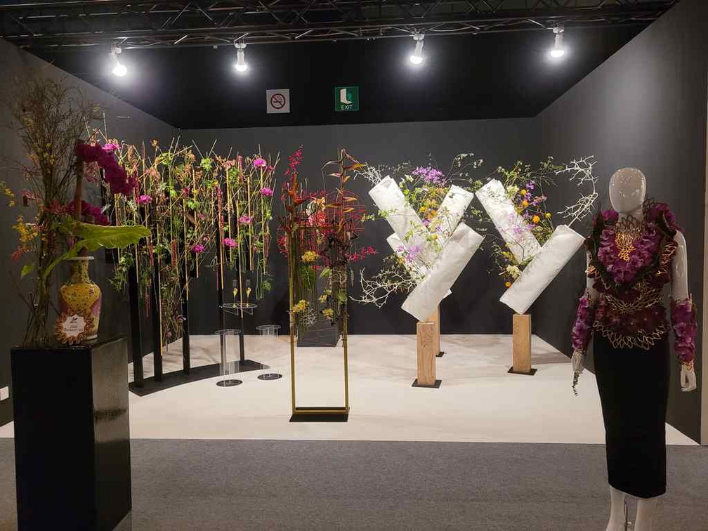 Floral Windows to the World competition displays