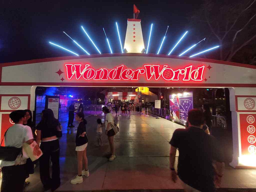 Wonderworld Amusement Park.