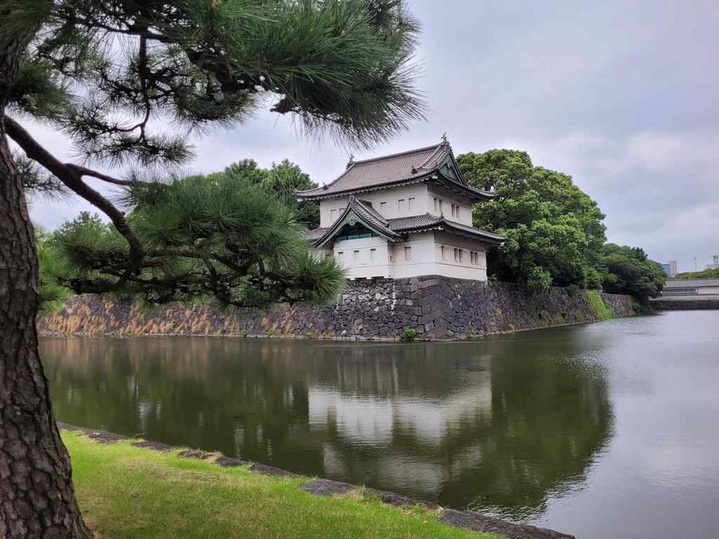 Sakurada Tatsumi Yagura outside