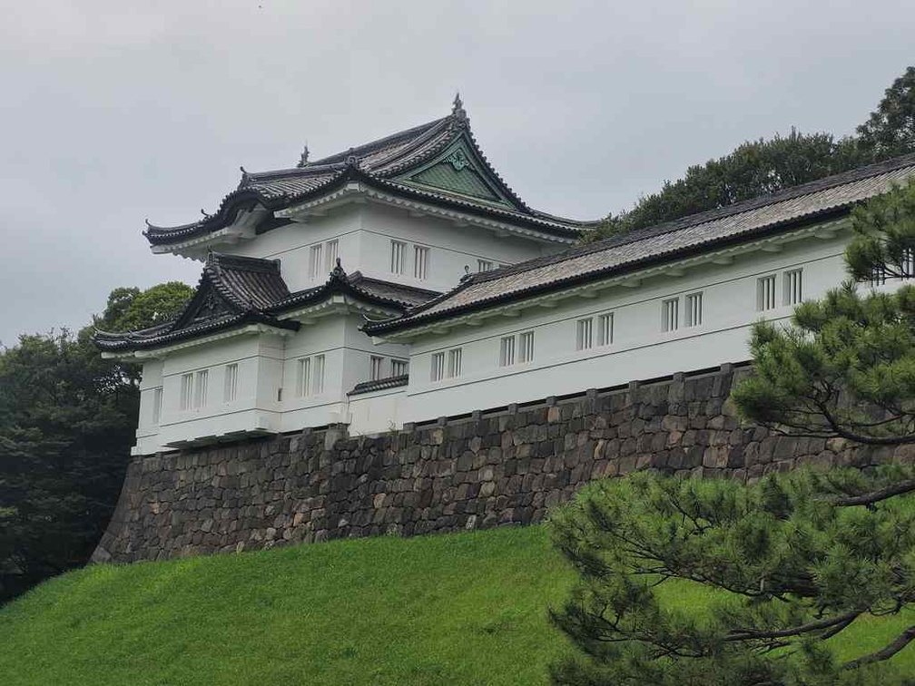 Fushimi yagura by Nijubashi moat