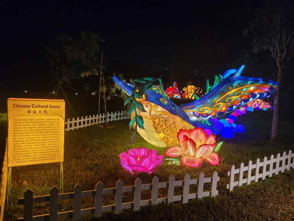 lights-by-lake-jurong-lake-gardens-2024-39