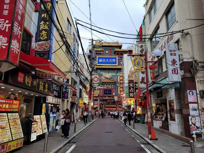 yokohama-city-japan-chinatown-08