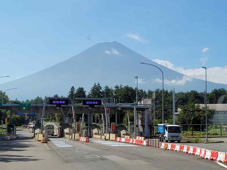 mt-fuji-oishi-park-02