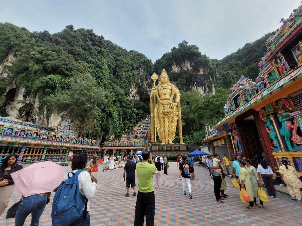 42.7m tall Lord Arulmigu Murugan Statue