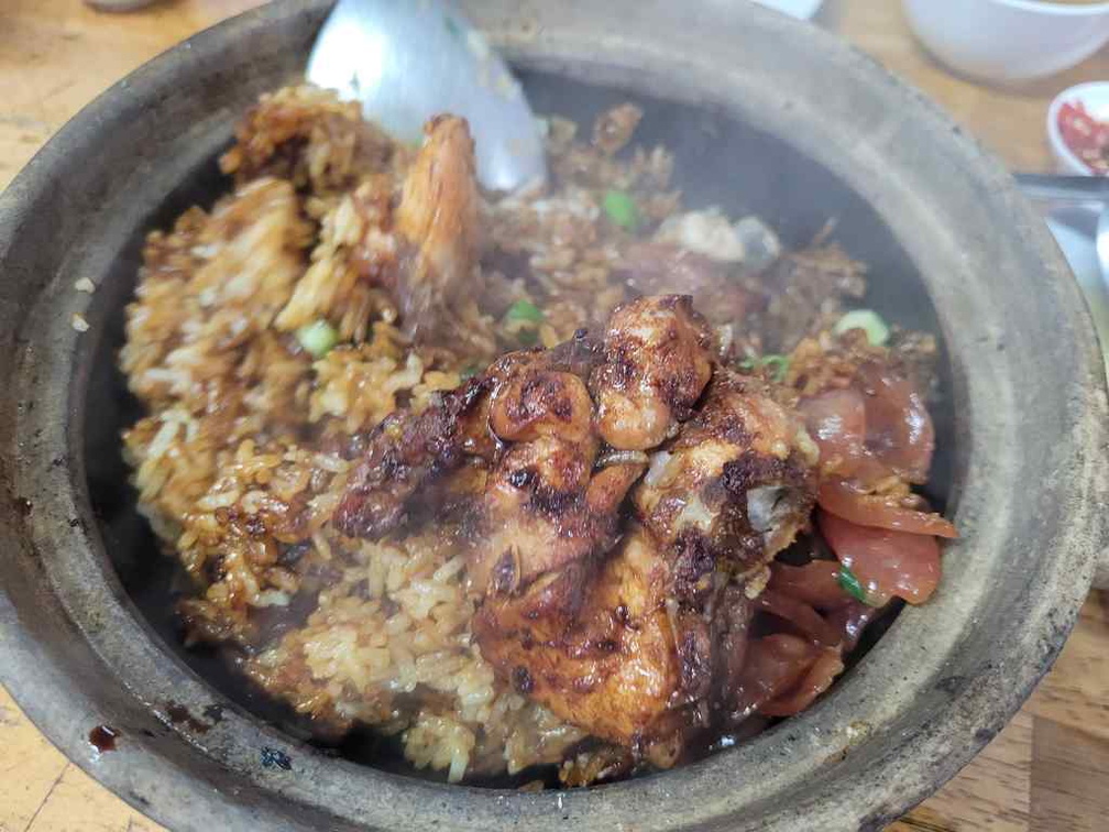 heun-kee-claypot-chicken-rice-kl-malaysia-16