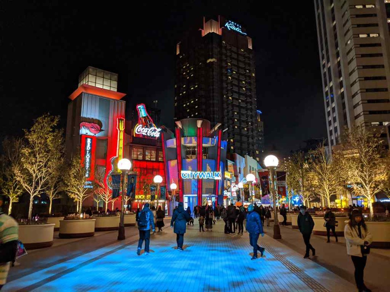 Universal City Walk, a 5 mins walk from Universal City JR Station, decked out at night