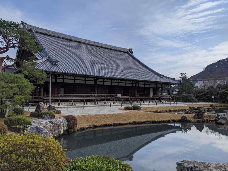 Tenryuji Temple grounds and fantastic reflecting lake