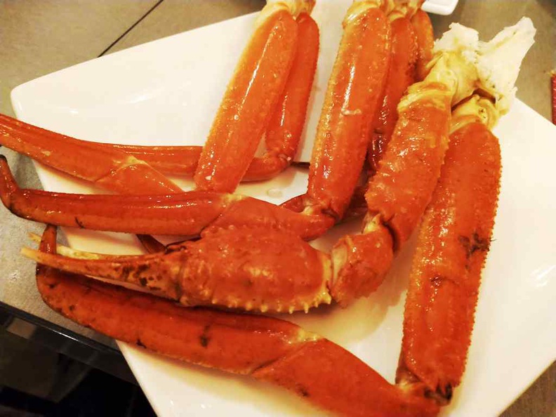 Crab legs here is rare and surprise find, usually found on more premium buffets