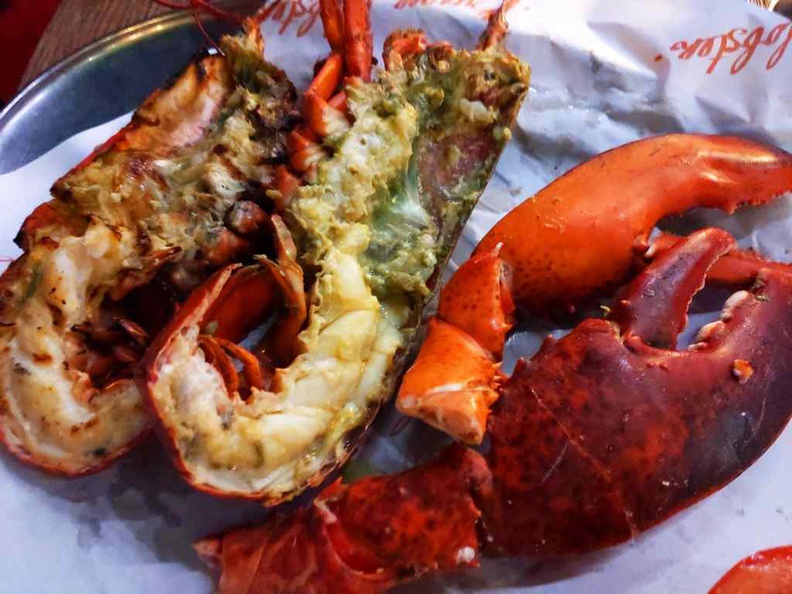 You can have your live Canadian lobster ($65) steamed or grilled with a choice of clarified butter. It is similarly served with fries and a salad like burgers