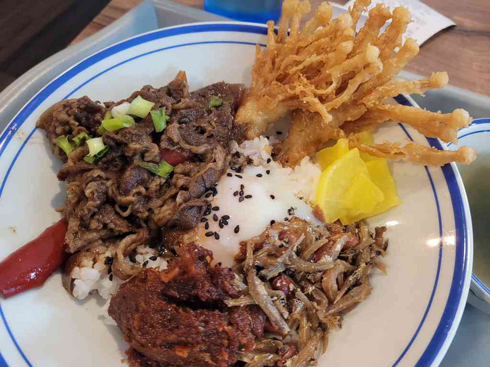 Black Pepper Beef ($7.90).