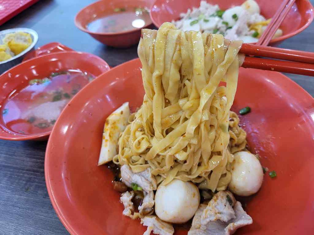 Mee Pok dry with springy noodles.