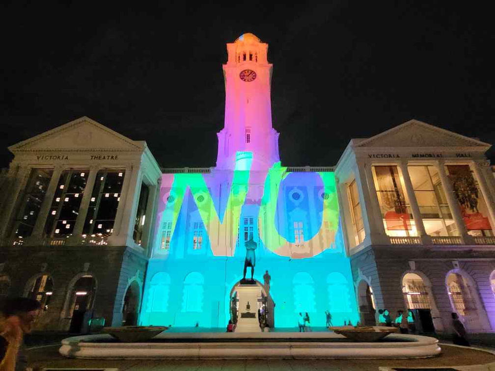 Victoria Theatre façade projection